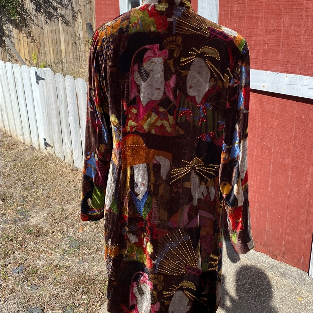 Neiman Marcus exclusive Asian geisha print velvet jacket with beaded detail